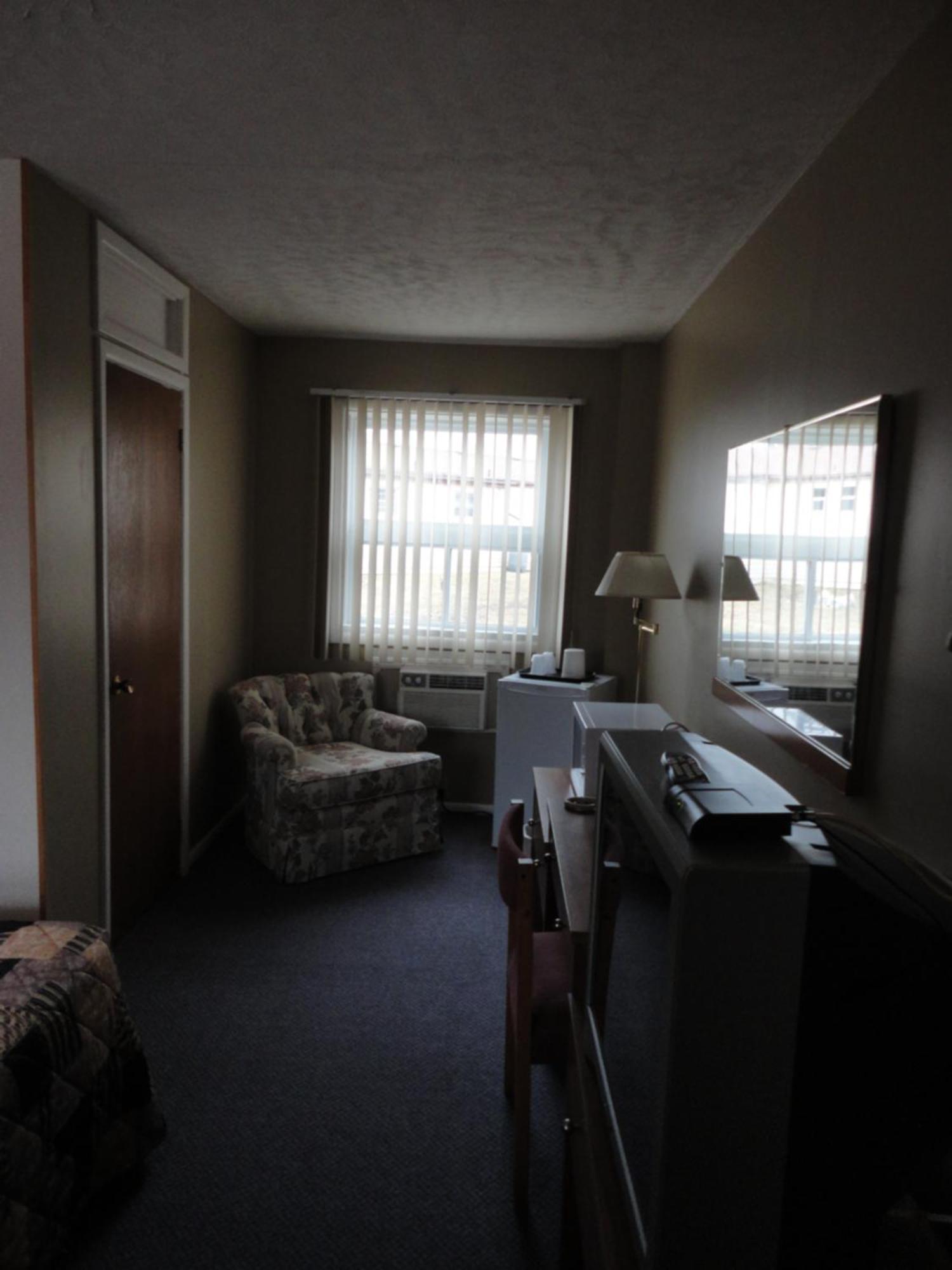 Hipwell'S Motel Fonthill Zewnętrze zdjęcie